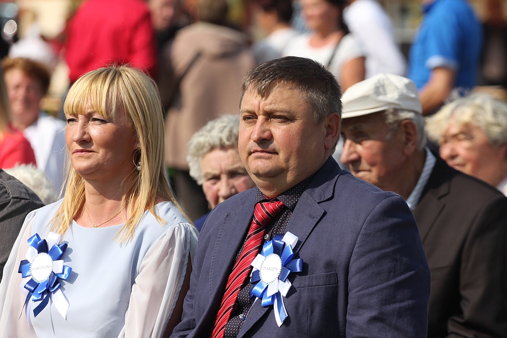 Gmina Legnickie Pole w sobotę bawiła się na dożynkach
