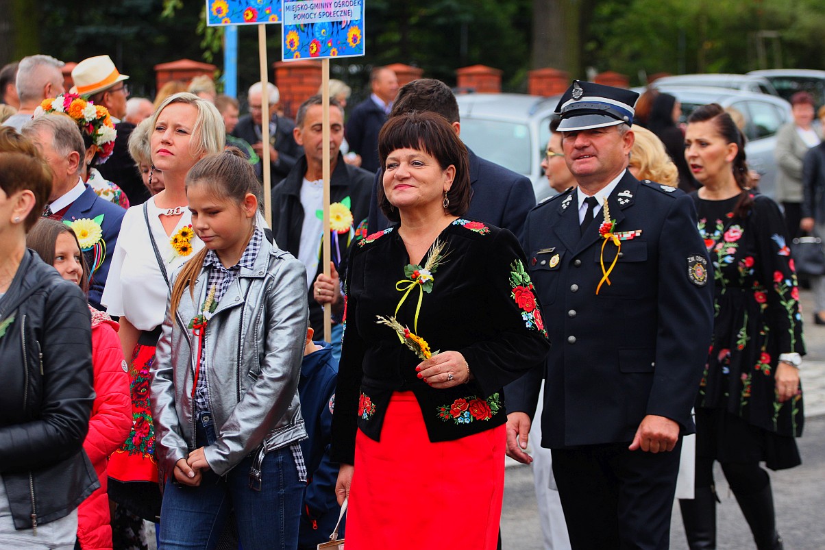 Na stadionie w Prochowicach odbyły się gminne dożynki