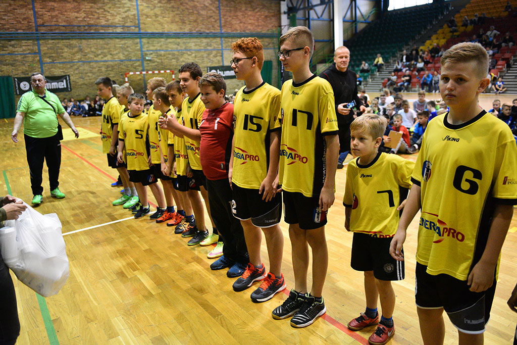 Zakończył się turniej Lion Cup 2017. Dwa triumfy Siódemki Miedź