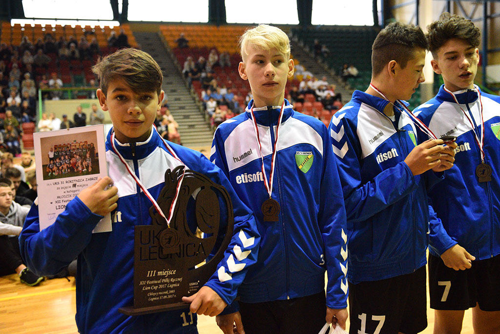 Zakończył się turniej Lion Cup 2017. Dwa triumfy Siódemki Miedź