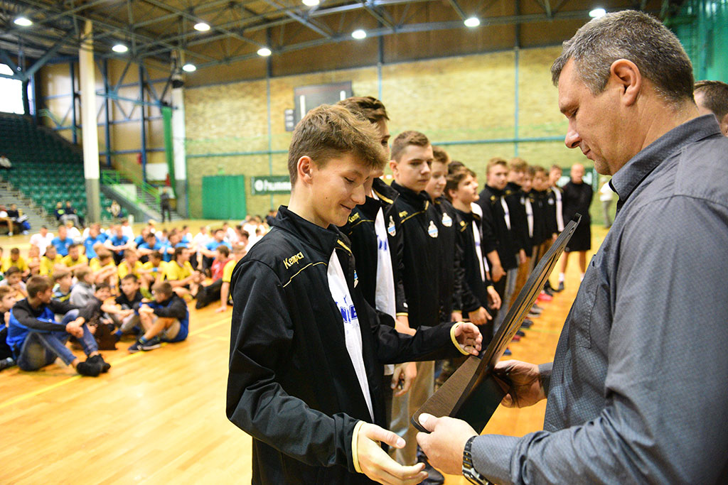 Zakończył się turniej Lion Cup 2017. Dwa triumfy Siódemki Miedź