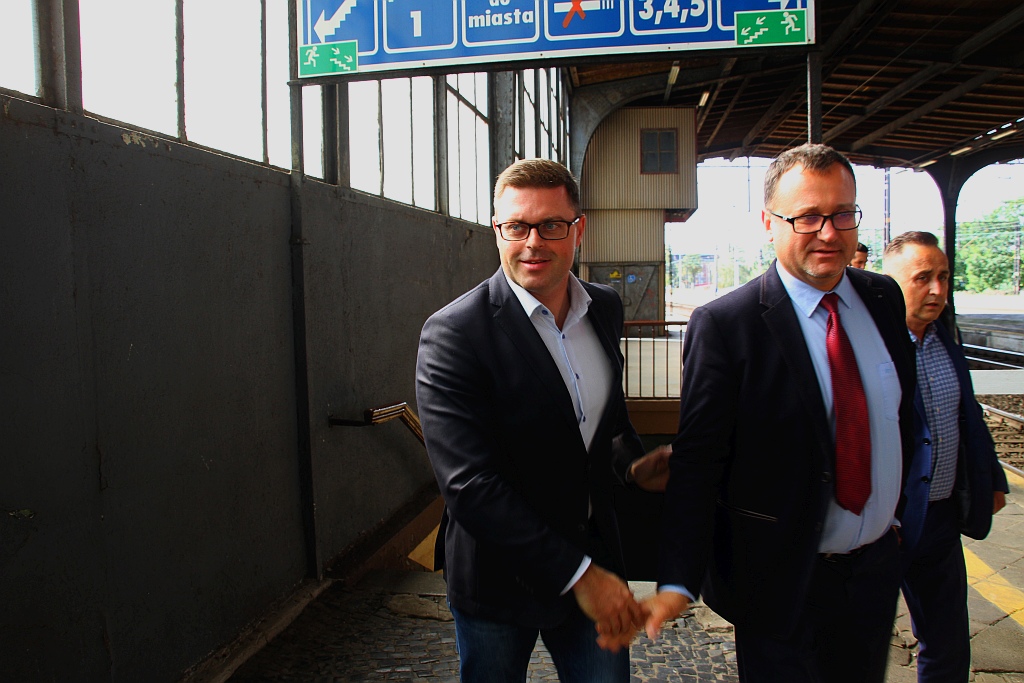 Koleje Dolnośląskie testują nowo zakupione pociągi 45 WE