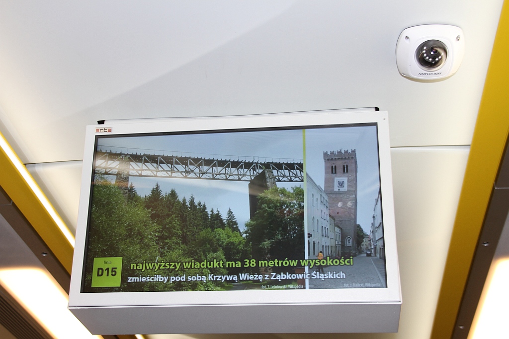 Koleje Dolnośląskie testują nowo zakupione pociągi 45 WE