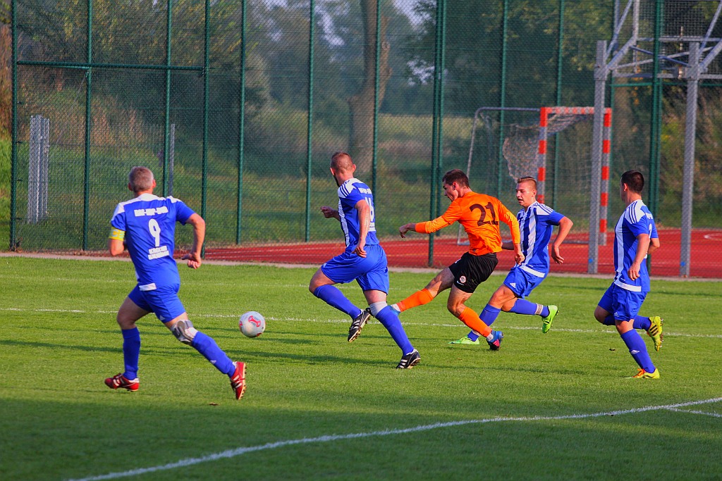 Rezerwy Zagłębia nie dały szans Kaczawie Bieniowice