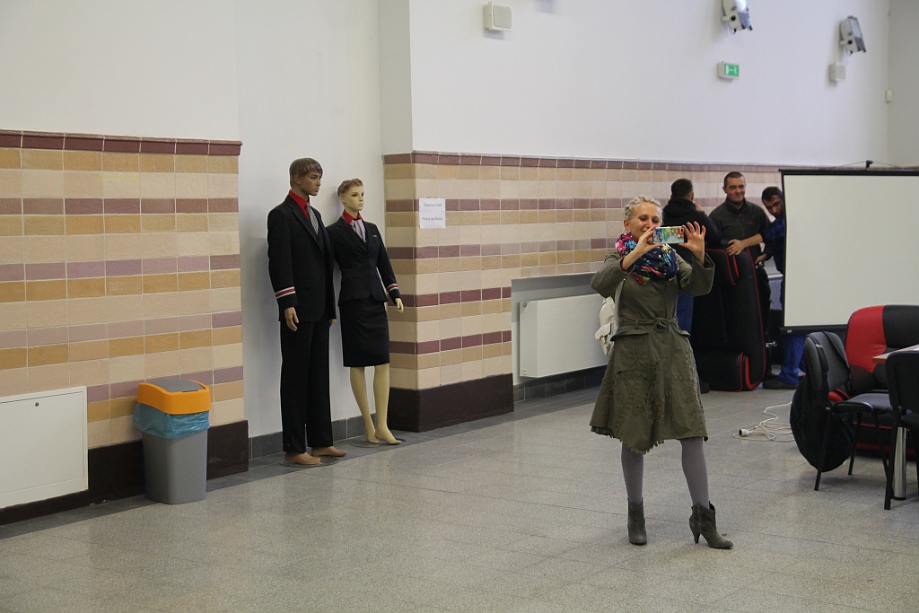 Morawiec&Piaskowski: Spacer edukacyjny po legnickim dworcu