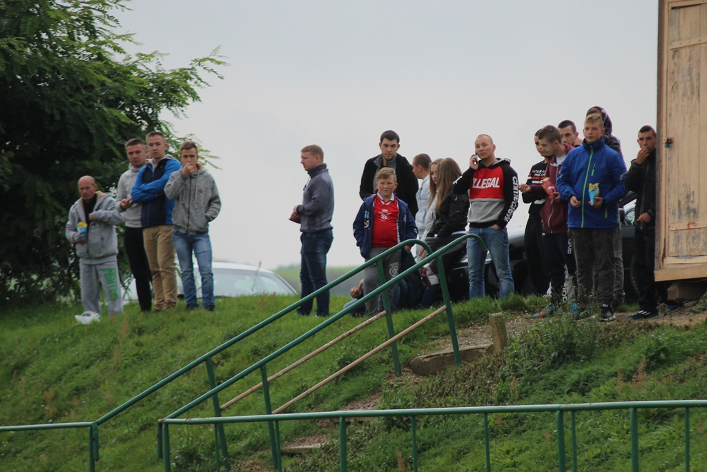 Orzeł Mikołajowice bez problemów wygrał z Kolejarzem
