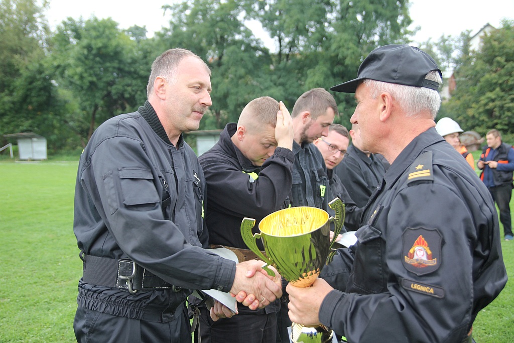 OSP w Krzywej najlepsze w zawodach pożarniczych