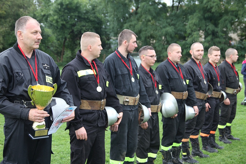 OSP w Krzywej najlepsze w zawodach pożarniczych