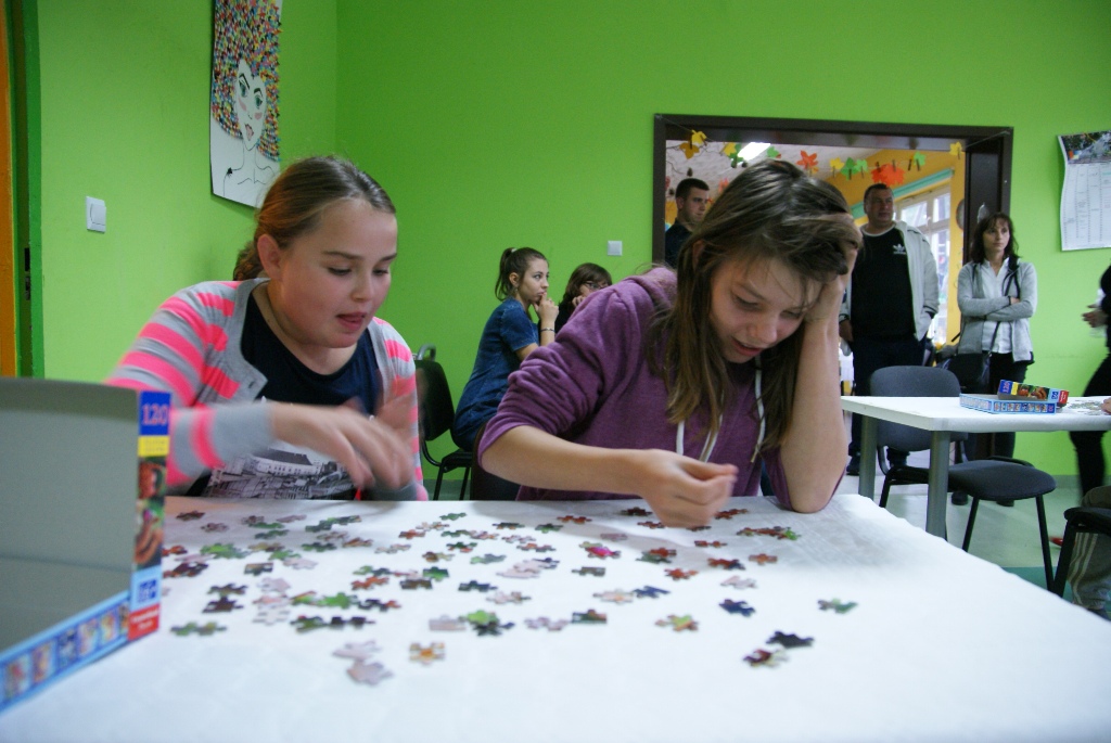 W Kunicach odbyły się mistrzostwa gminy w układaniu puzzli