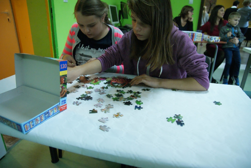 W Kunicach odbyły się mistrzostwa gminy w układaniu puzzli