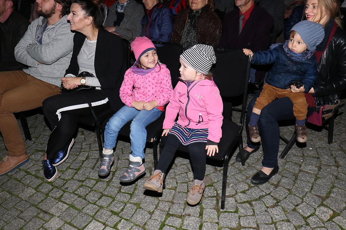 Podwójne Dno wystąpiło z okazji jubileuszu Teatru Modrzejewskiej