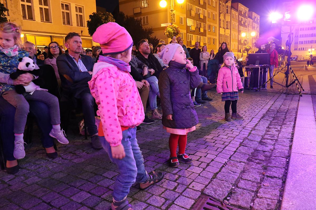 Podwójne Dno wystąpiło z okazji jubileuszu Teatru Modrzejewskiej