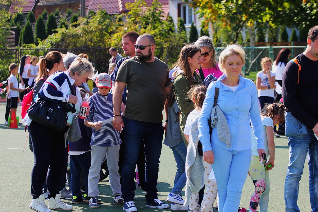 Rodzinny festyn i bieg charytatywny odbyły się w SP nr 19