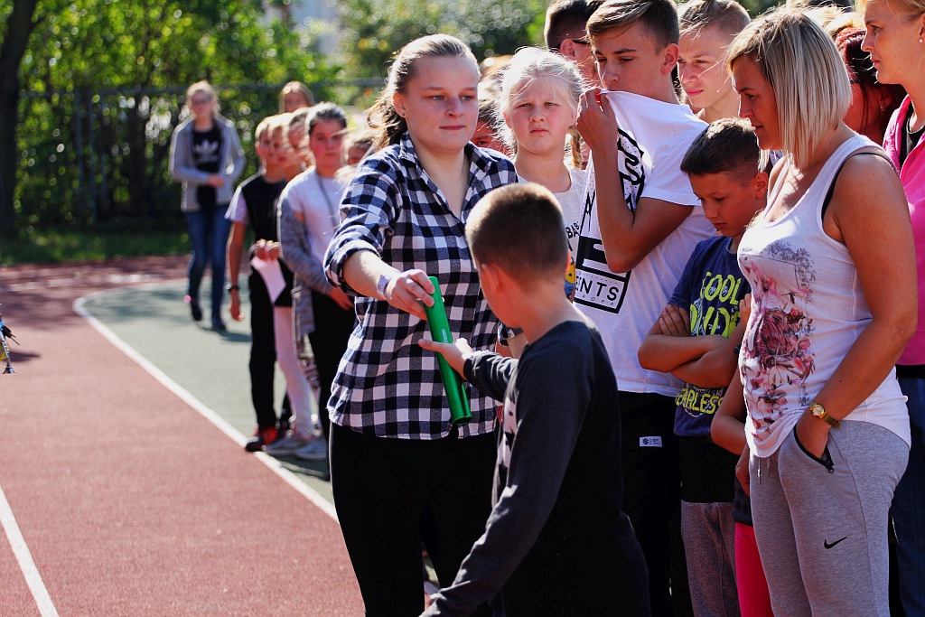 Rodzinny festyn i bieg charytatywny odbyły się w SP nr 19