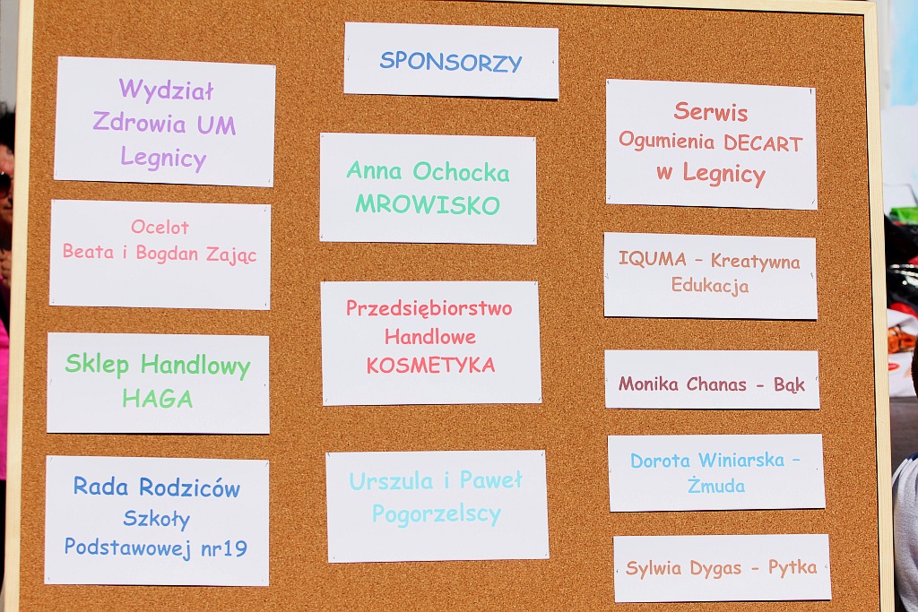 Rodzinny festyn i bieg charytatywny odbyły się w SP nr 19