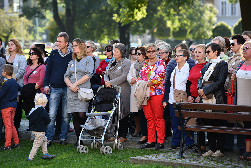 Legniczanie przenieśli się do miasta sprzed stu lat