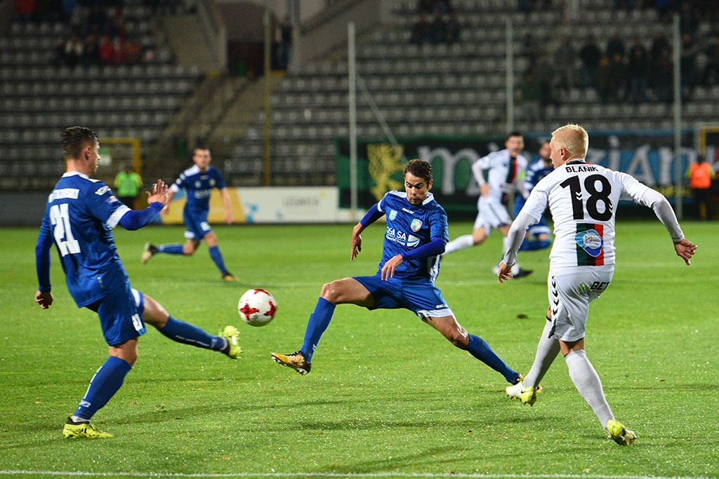 Miedź znów zwycięska! Piłkarze trenera Nowaka pokonali GKS Tychy