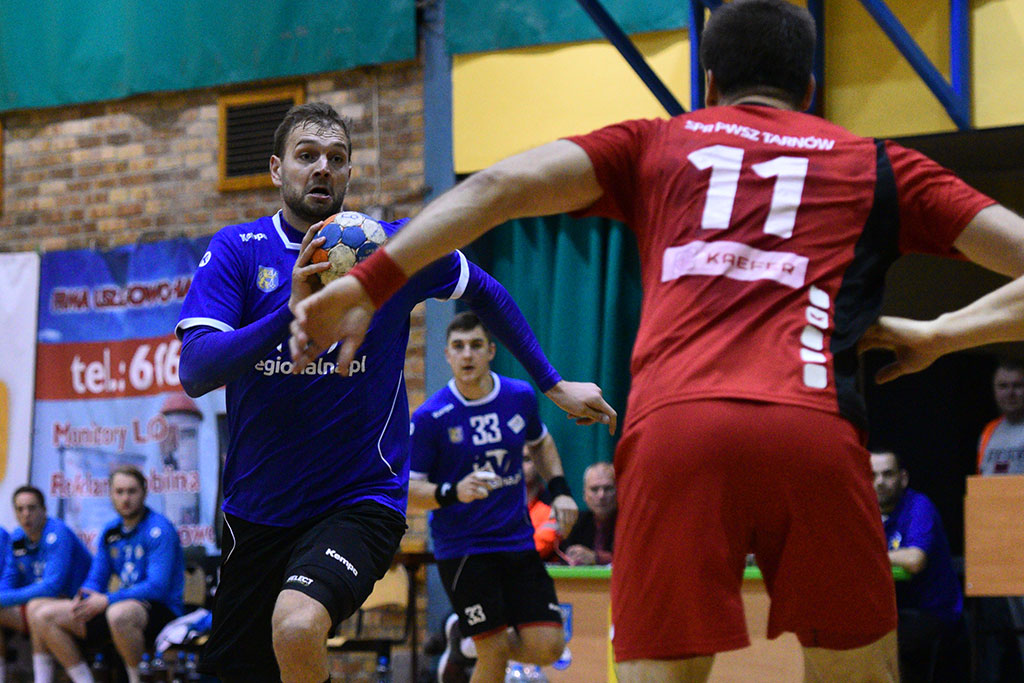 Szczypiorniści Siódemki Miedź Legnica pokonali faworyta ligi