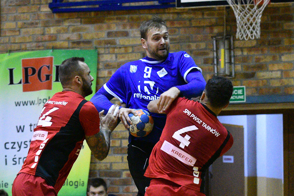 Szczypiorniści Siódemki Miedź Legnica pokonali faworyta ligi