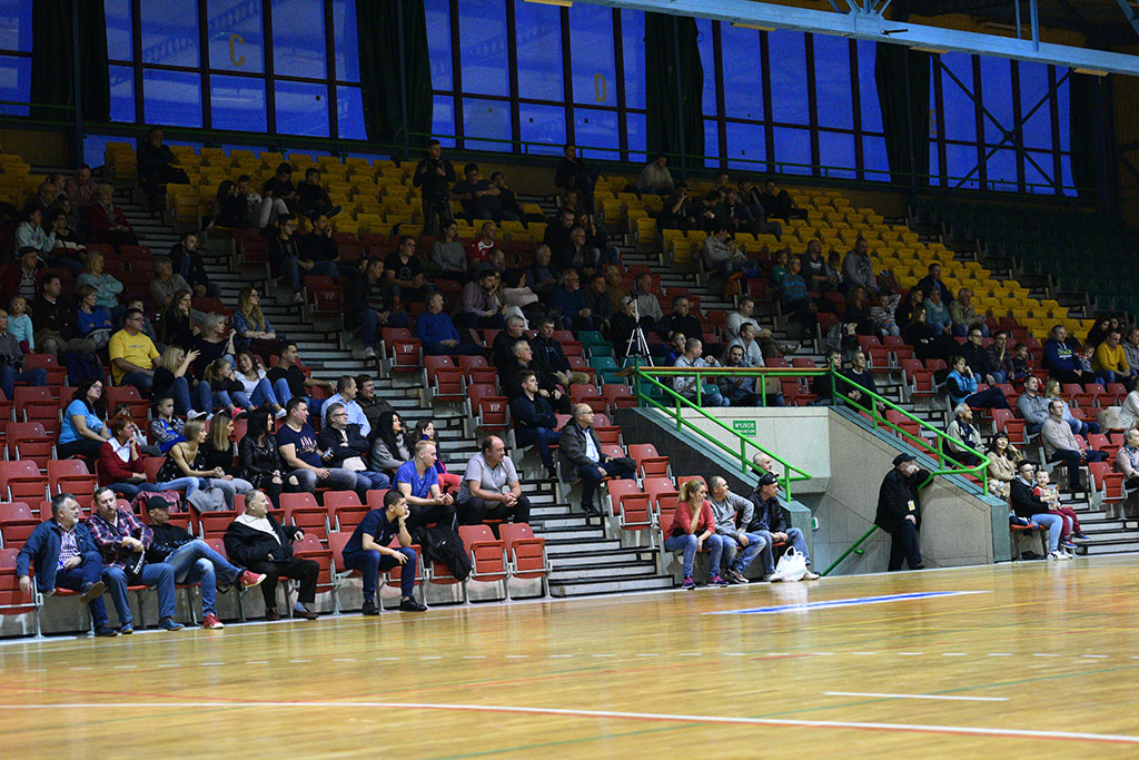 Szczypiorniści Siódemki Miedź Legnica pokonali faworyta ligi