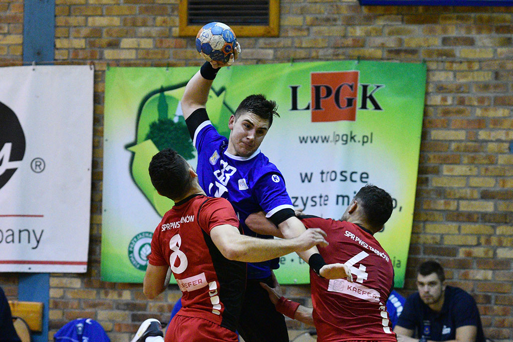 Szczypiorniści Siódemki Miedź Legnica pokonali faworyta ligi