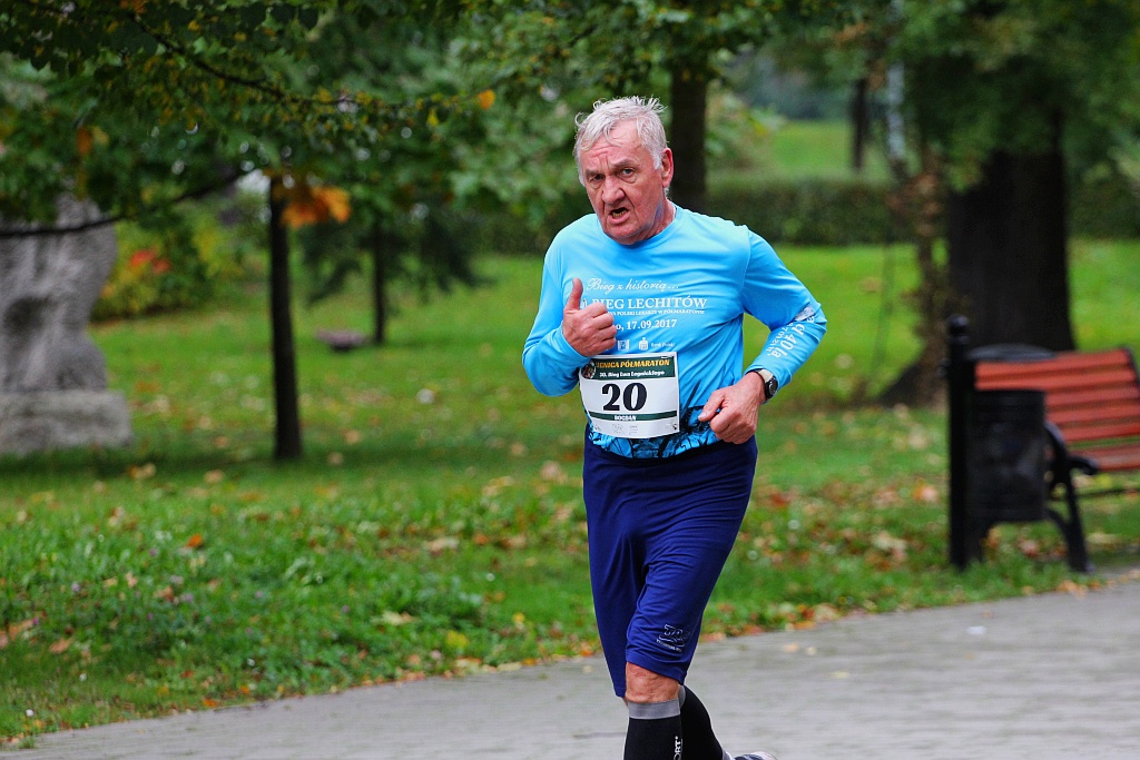 Bieg Lwa Legnickiego już po raz 30. w parku miejskim cz1