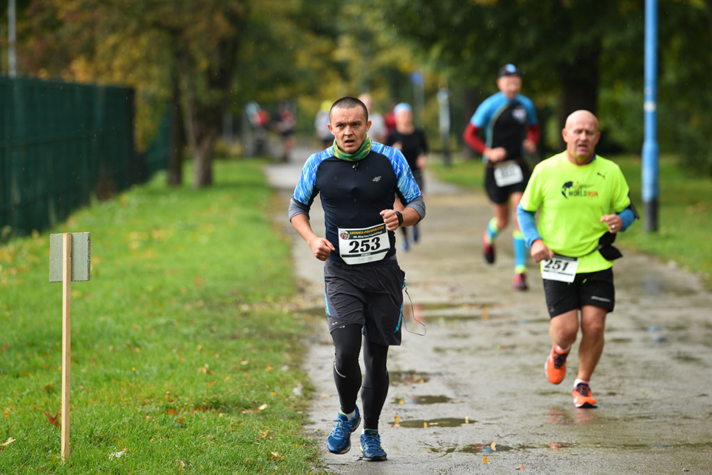Bieg Lwa Legnickiego już po raz 30. w parku miejskim cz2