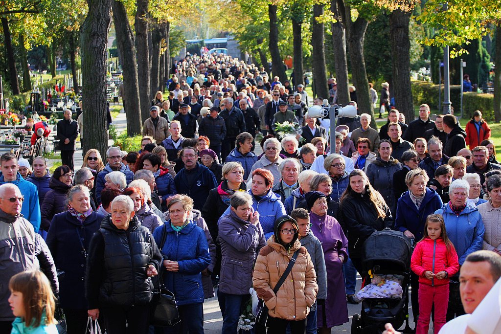 Uroczystości pogrzebowe księdza Tadeusza Kisińskiego