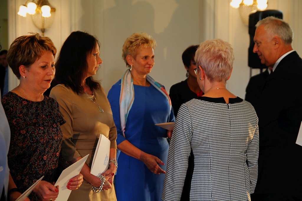 Prezydent nagrodził nauczycieli w Dniu Edukacji Narodowej