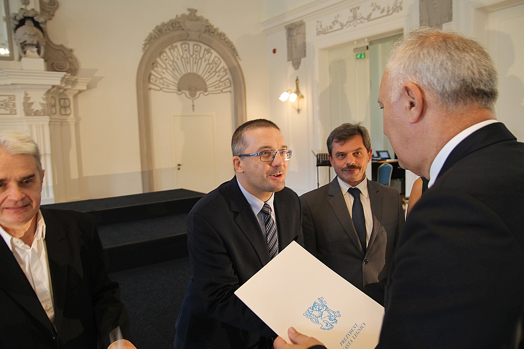 Prezydent nagrodził nauczycieli w Dniu Edukacji Narodowej
