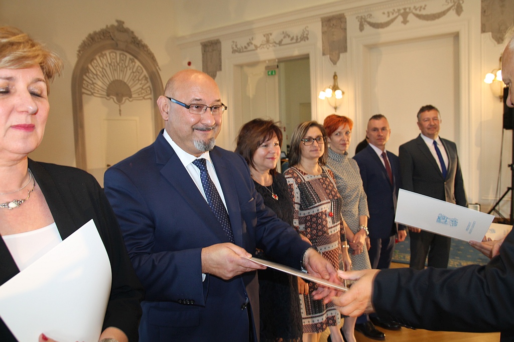 Prezydent nagrodził nauczycieli w Dniu Edukacji Narodowej