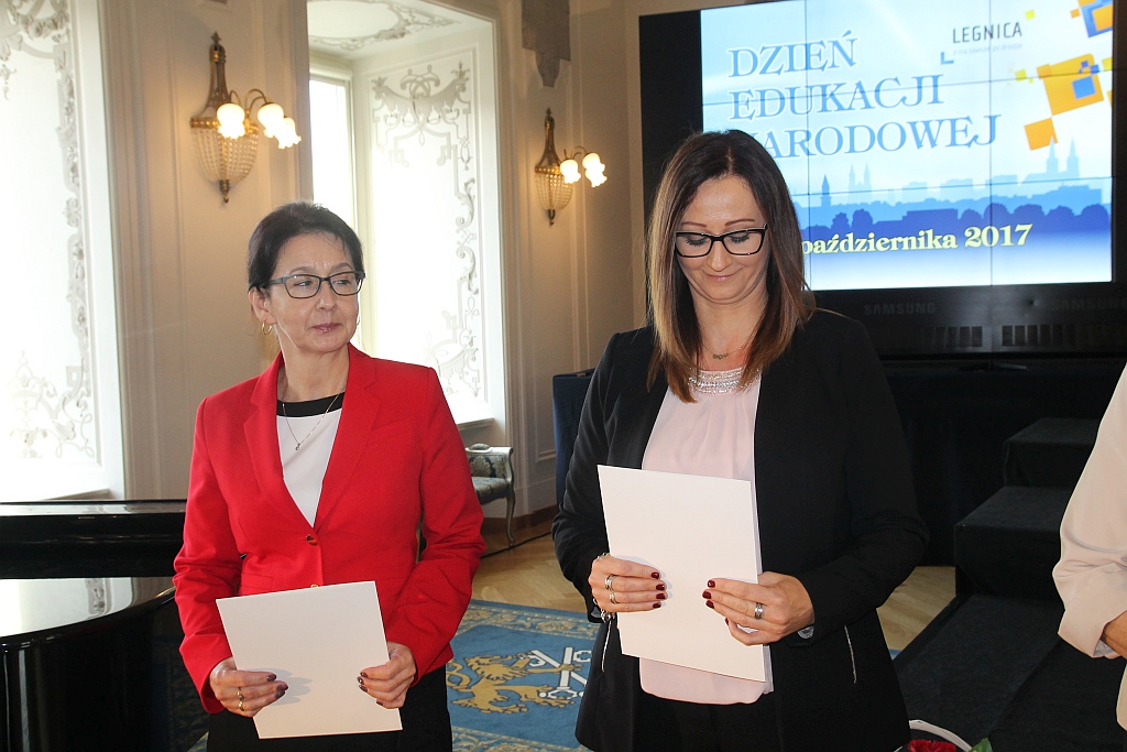 Prezydent nagrodził nauczycieli w Dniu Edukacji Narodowej