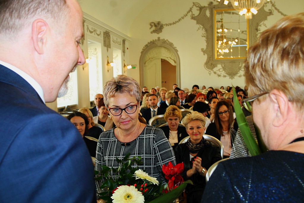 Prezydent nagrodził nauczycieli w Dniu Edukacji Narodowej
