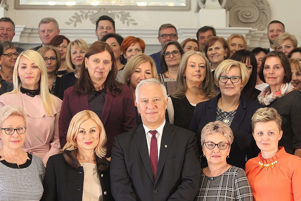 Prezydent nagrodził nauczycieli w Dniu Edukacji Narodowej