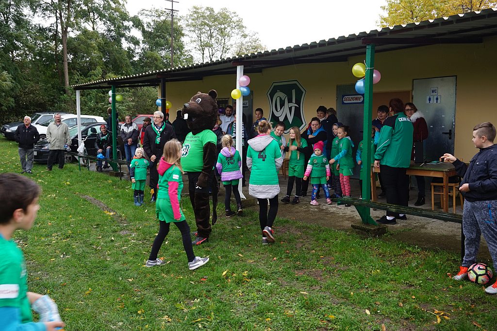 Pan Bóbr oficjalną maskotką klubową Cichej Wody        

