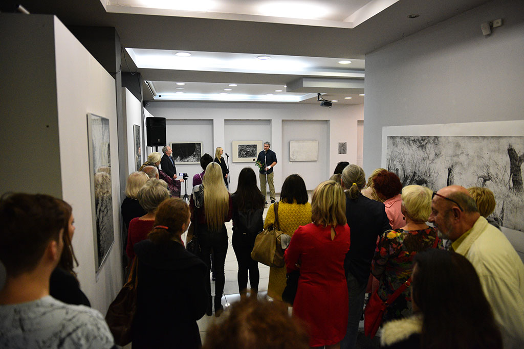 Wernisaż wystawy obrazów Adama Kopca w Galerii Ring
