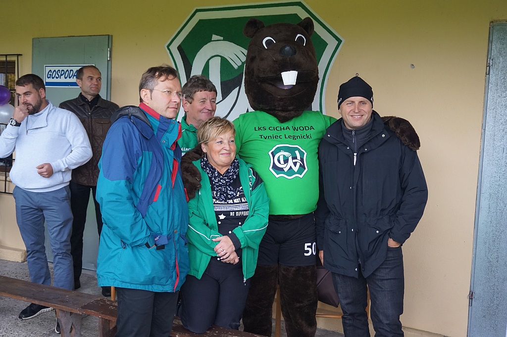 Pan Bóbr oficjalną maskotką klubową Cichej Wody        
