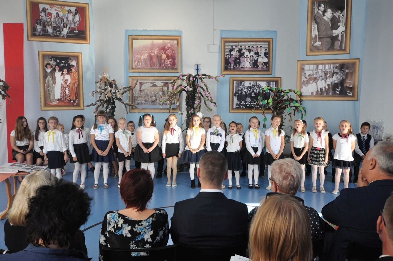 SP nr 19 świętowała swoje pięćdziesięciolecie