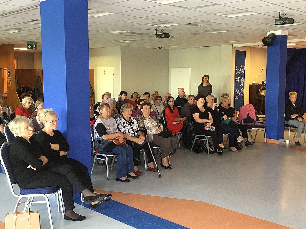 Seniorzy z SDK Atrium z wizytą w SDK Kopernik