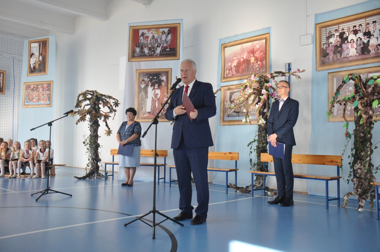 SP nr 19 świętowała swoje pięćdziesięciolecie