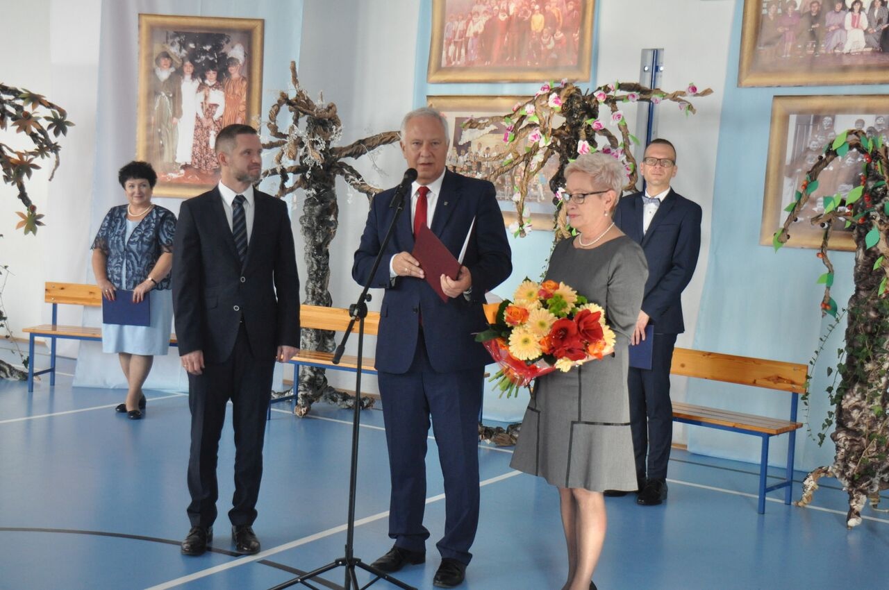 SP nr 19 świętowała swoje pięćdziesięciolecie