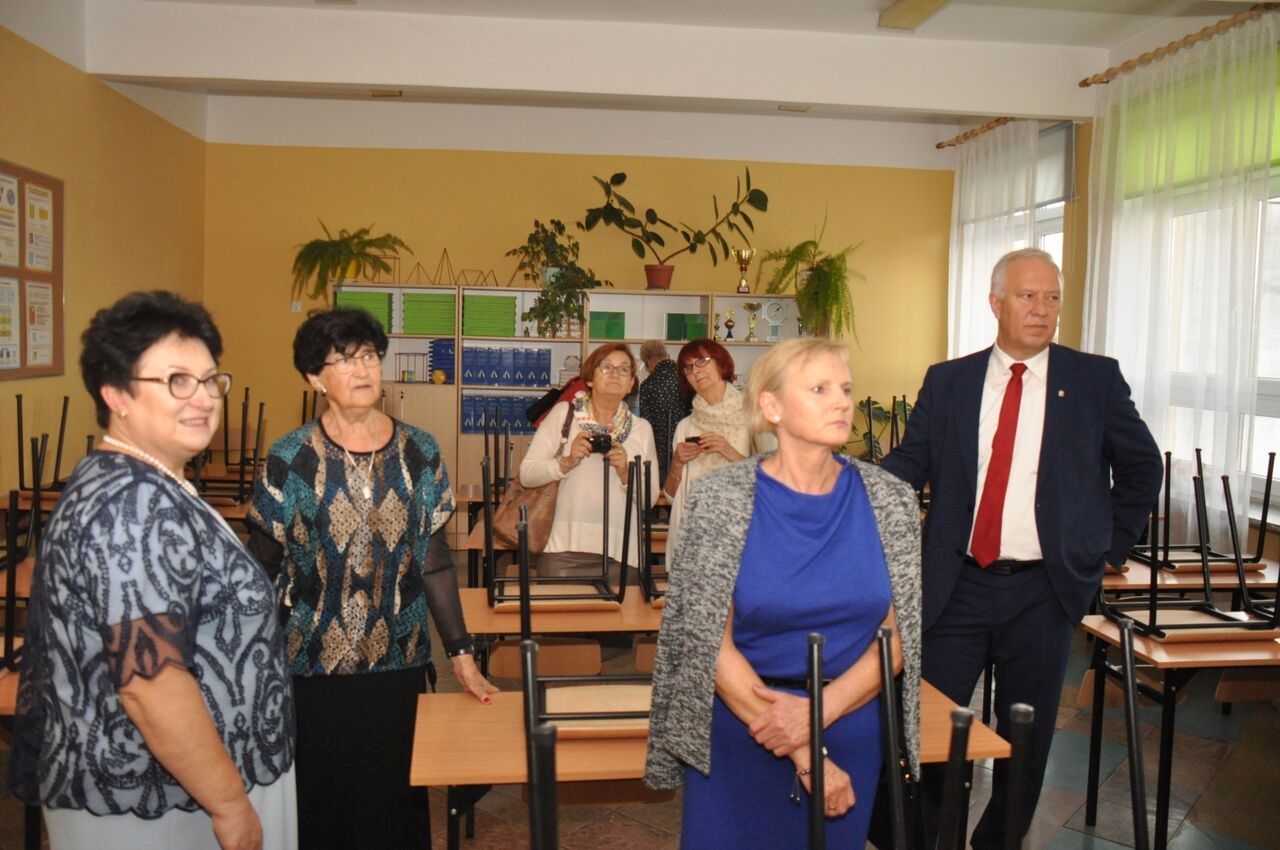 SP nr 19 świętowała swoje pięćdziesięciolecie