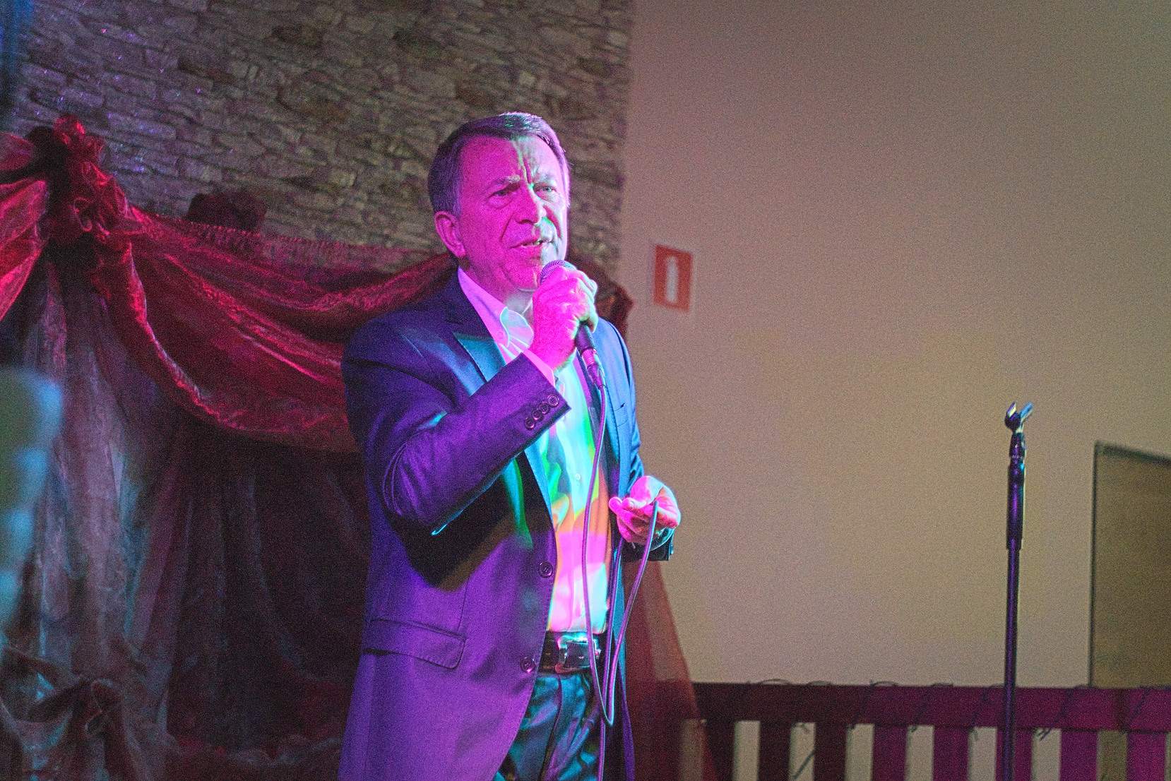Obchody Dnia Edukacji Narodowej w Białej. Koncert Gąssowskiego
