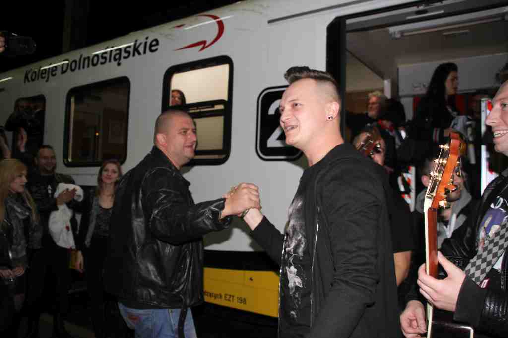 „Pociąg pełen Kultury” zamienił się w „Pociąg do Kochanka”