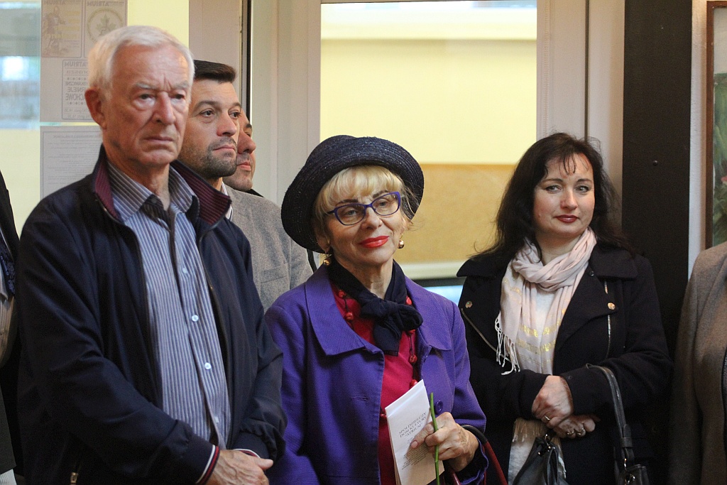 Maria Rogala. Malarstwo - ptaki, kwiaty, pejzaże