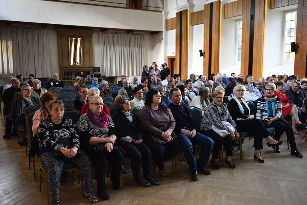 Ukraińskie Klimaty z Choreą Kozacką i zespołem Krajka