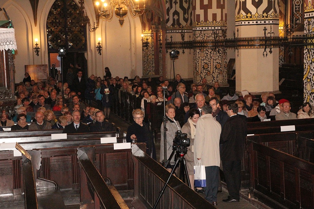 Koncert pochodzącego z Węgier Chóru Dziewczęcego Pro Musica