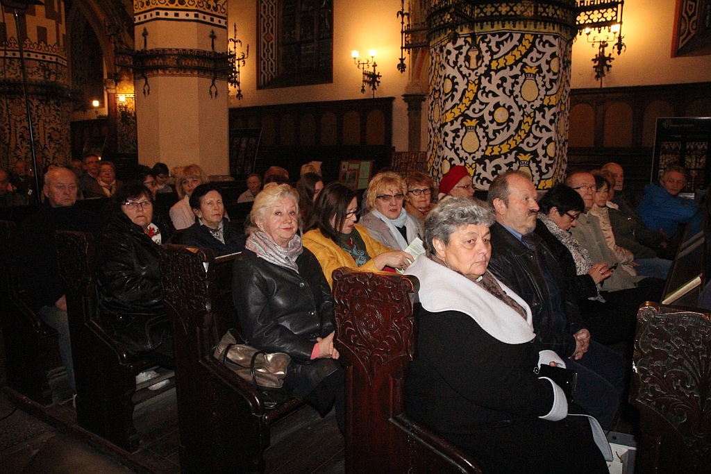 Koncert pochodzącego z Węgier Chóru Dziewczęcego Pro Musica