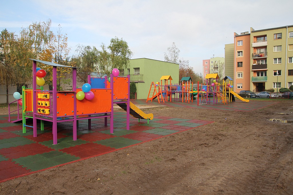 Otwarcie placu zabaw przy Miejskim Przedszkolu nr 18