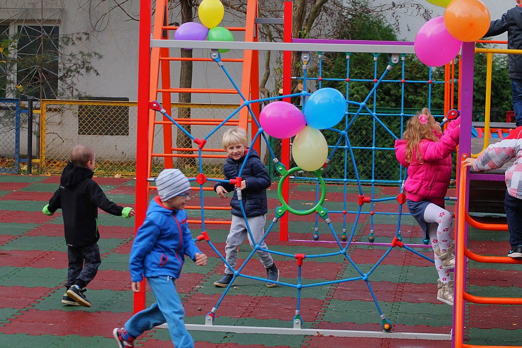 Otwarcie placu zabaw przy Miejskim Przedszkolu nr 18